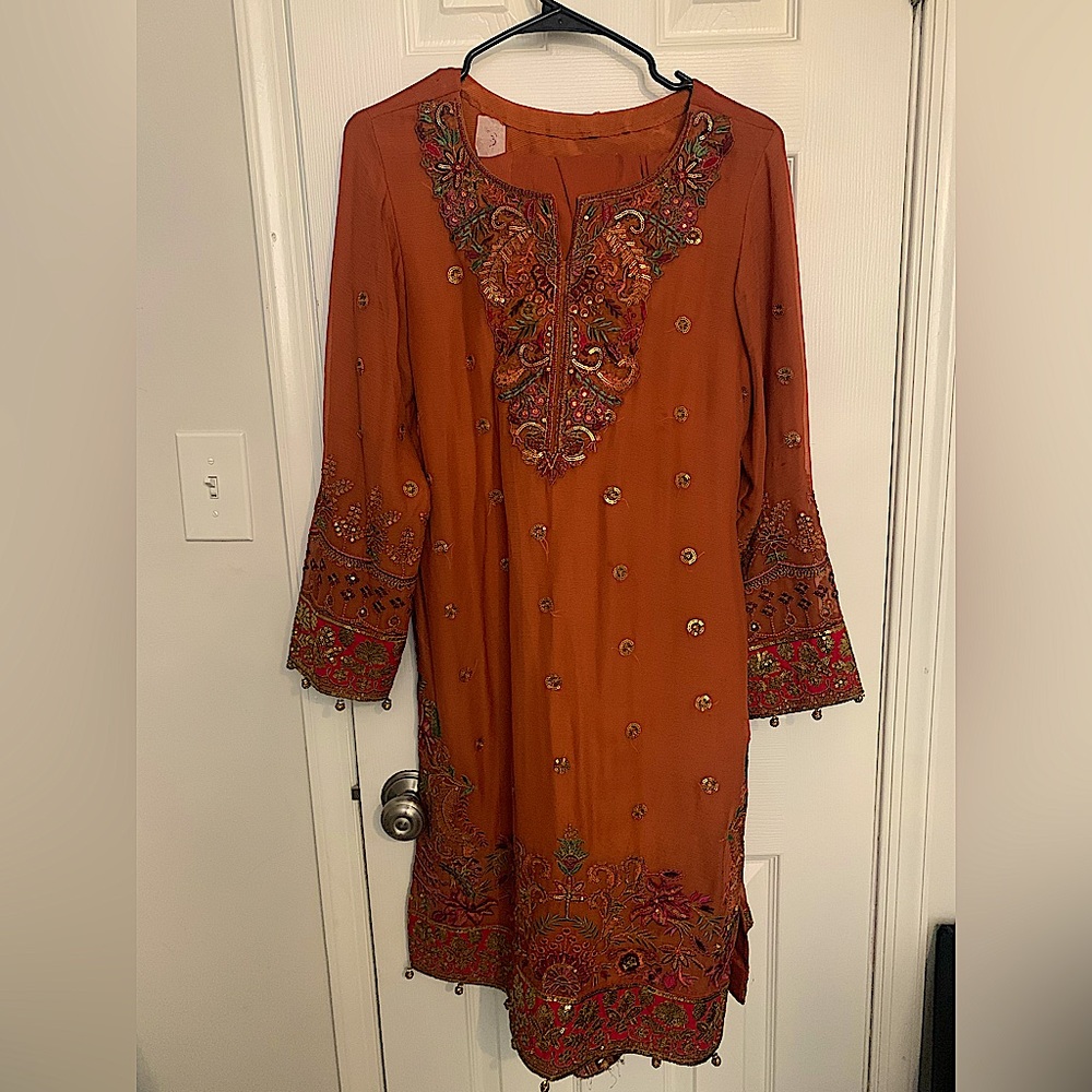 Burnt Rusty orange/gold gharara suit! Medium